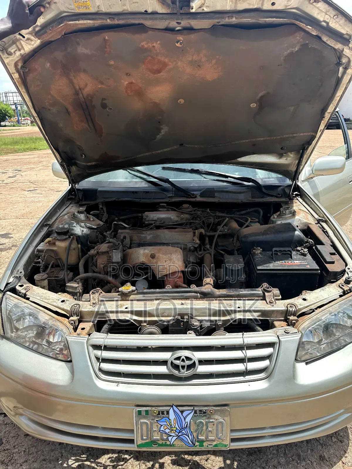 Toyota Camry XLE 4dr Sedan (2.2L 4cyl 4A) 2001 Silver