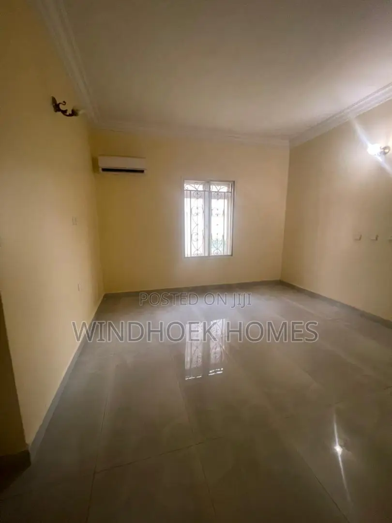 5bdrm Duplex in Kado for rent