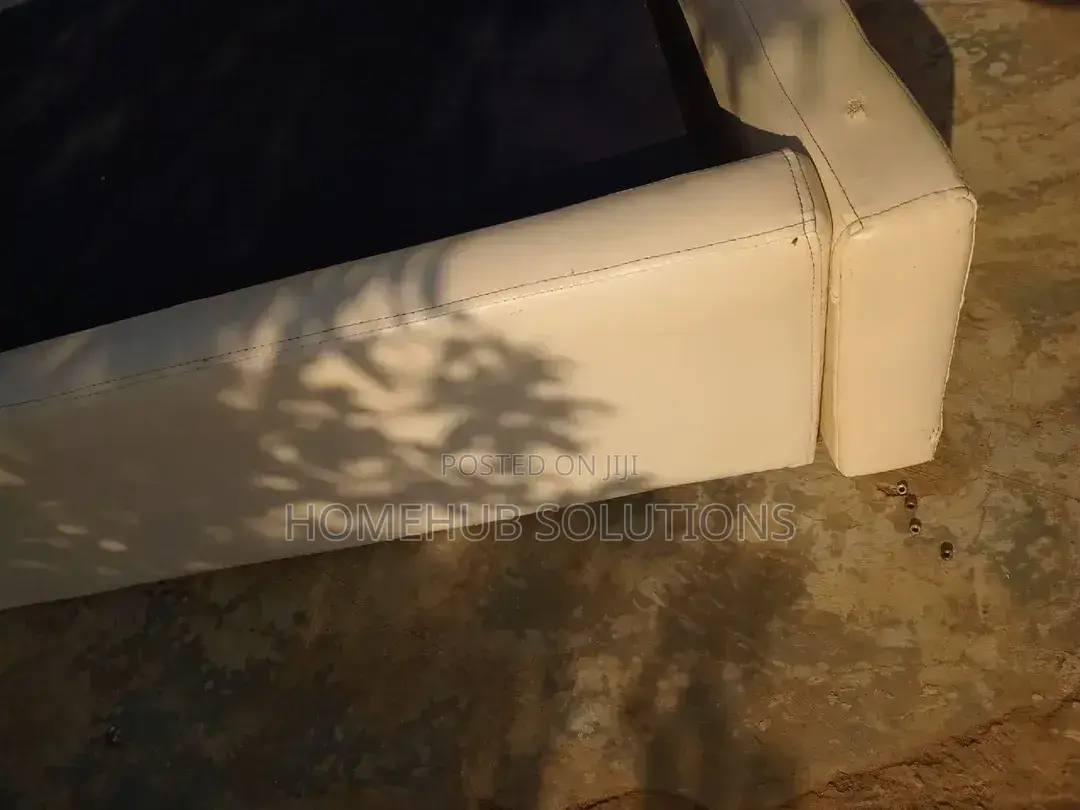 4.5by6 Bedframe With Mattress