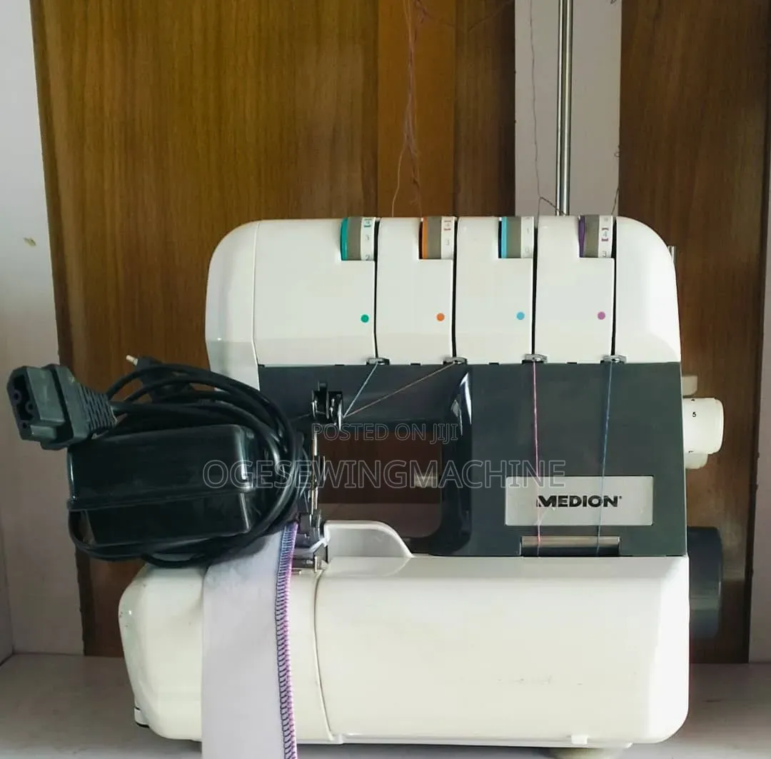 Medion Four Thread Weaving Machine