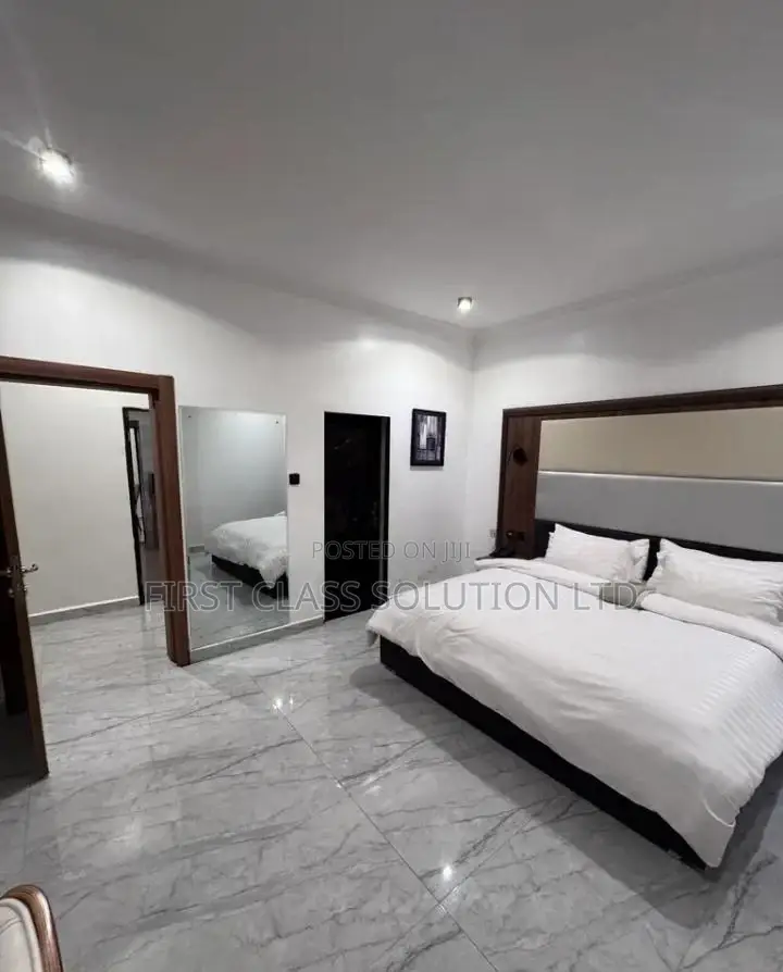 3 Bedroom Apartment in Lifecamp With a Gezabo