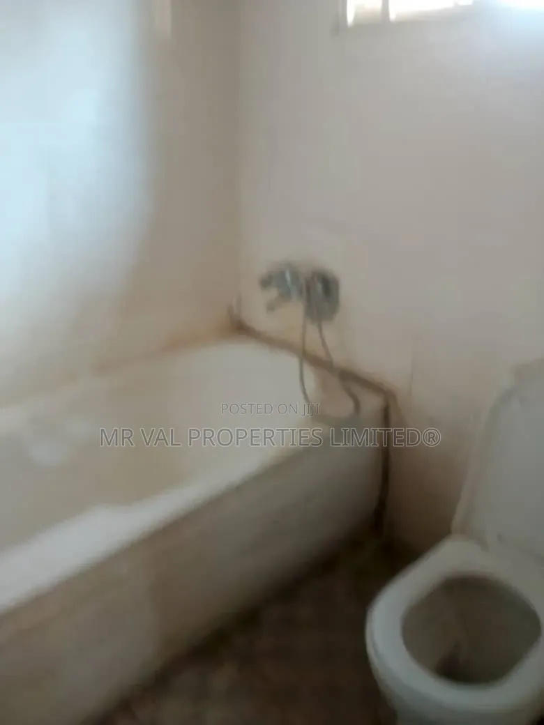 Studio Apartment in Sahara Estate, Bunkoro for rent