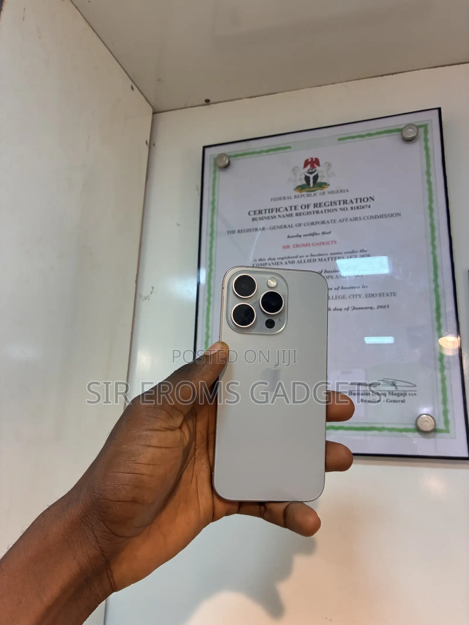 Apple iPhone 15 Pro 128 GB Gray