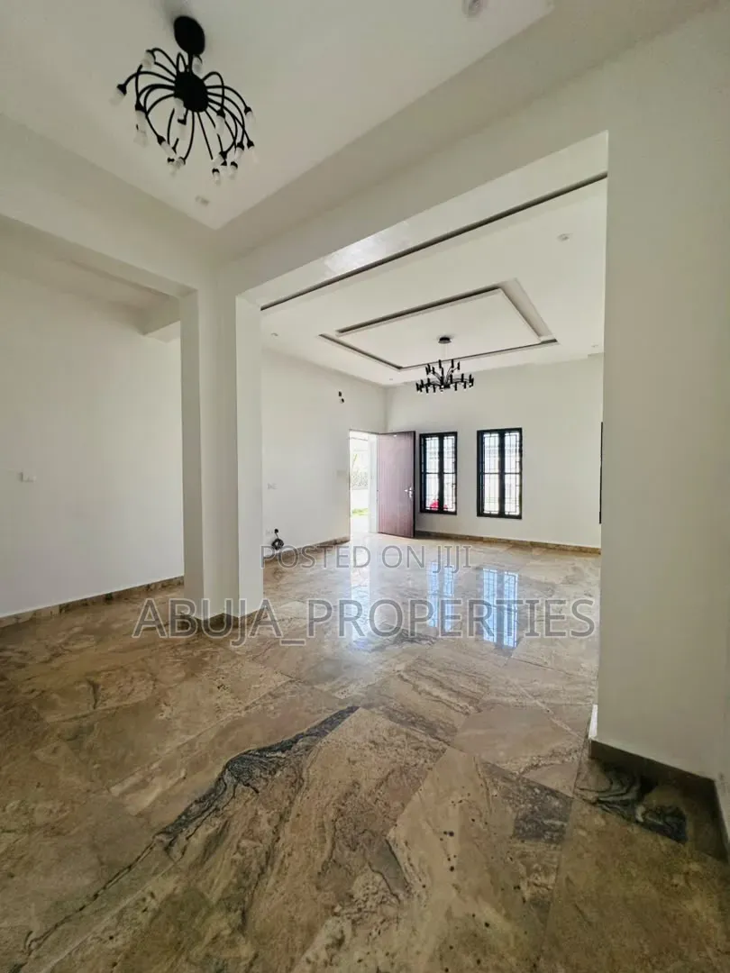 4bdrm Duplex in Jahi for rent