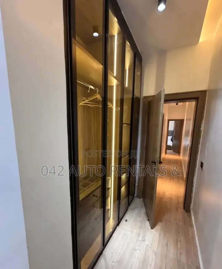 3 Bedroom Apartment in Mabushi