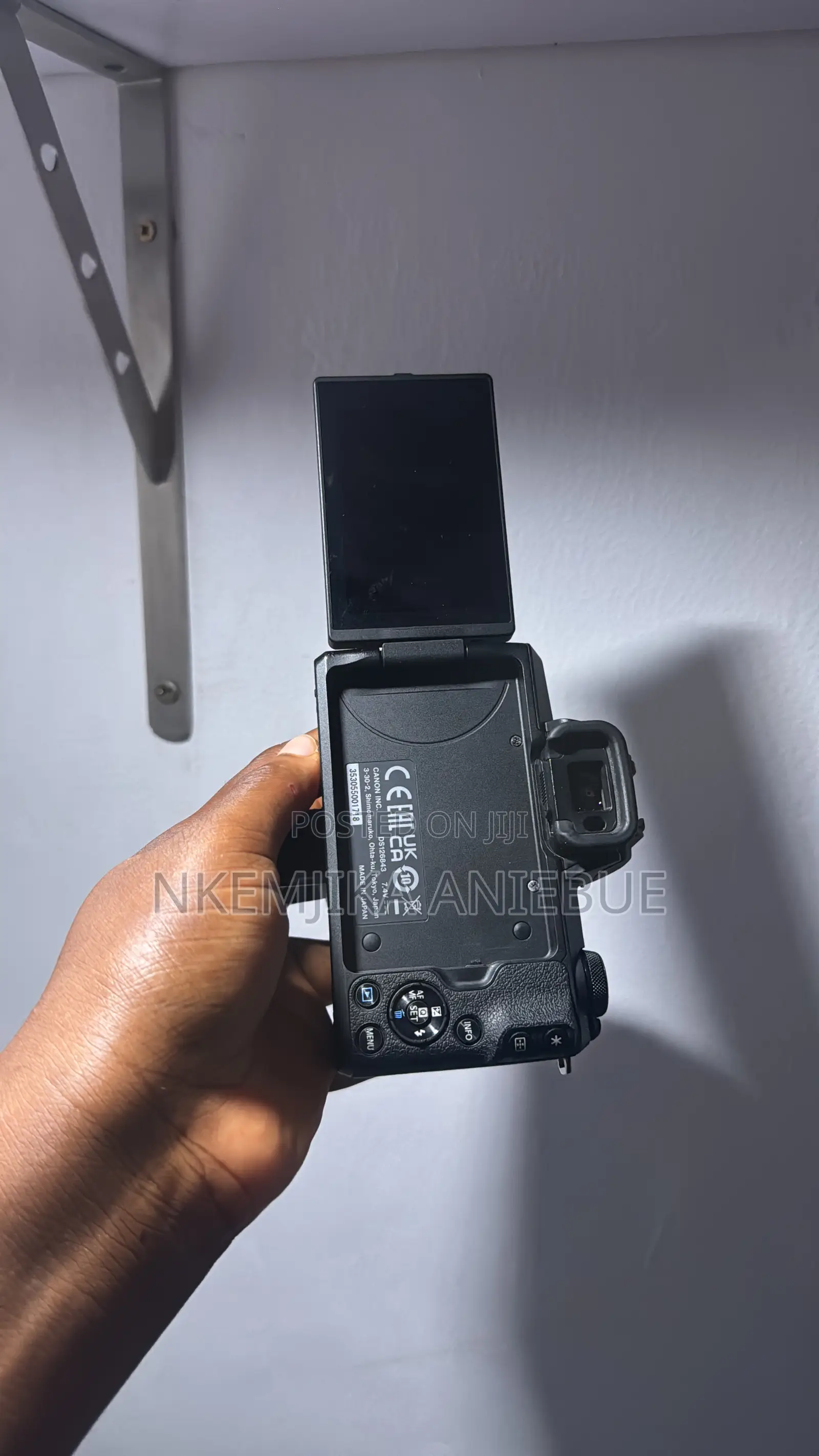 Canon M50 Markii Mirrorless Camera With 50mm Lens and Viltrox Adapter