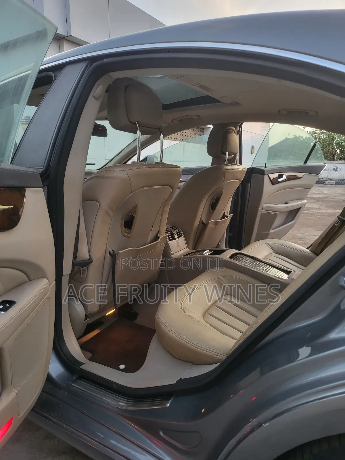 Mercedes-Benz CLS 550 2012 Silver
