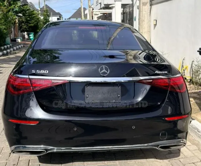 Mercedes-Benz S-Class 2022 Black