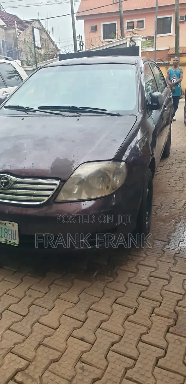 Toyota Corolla 2000 Brown