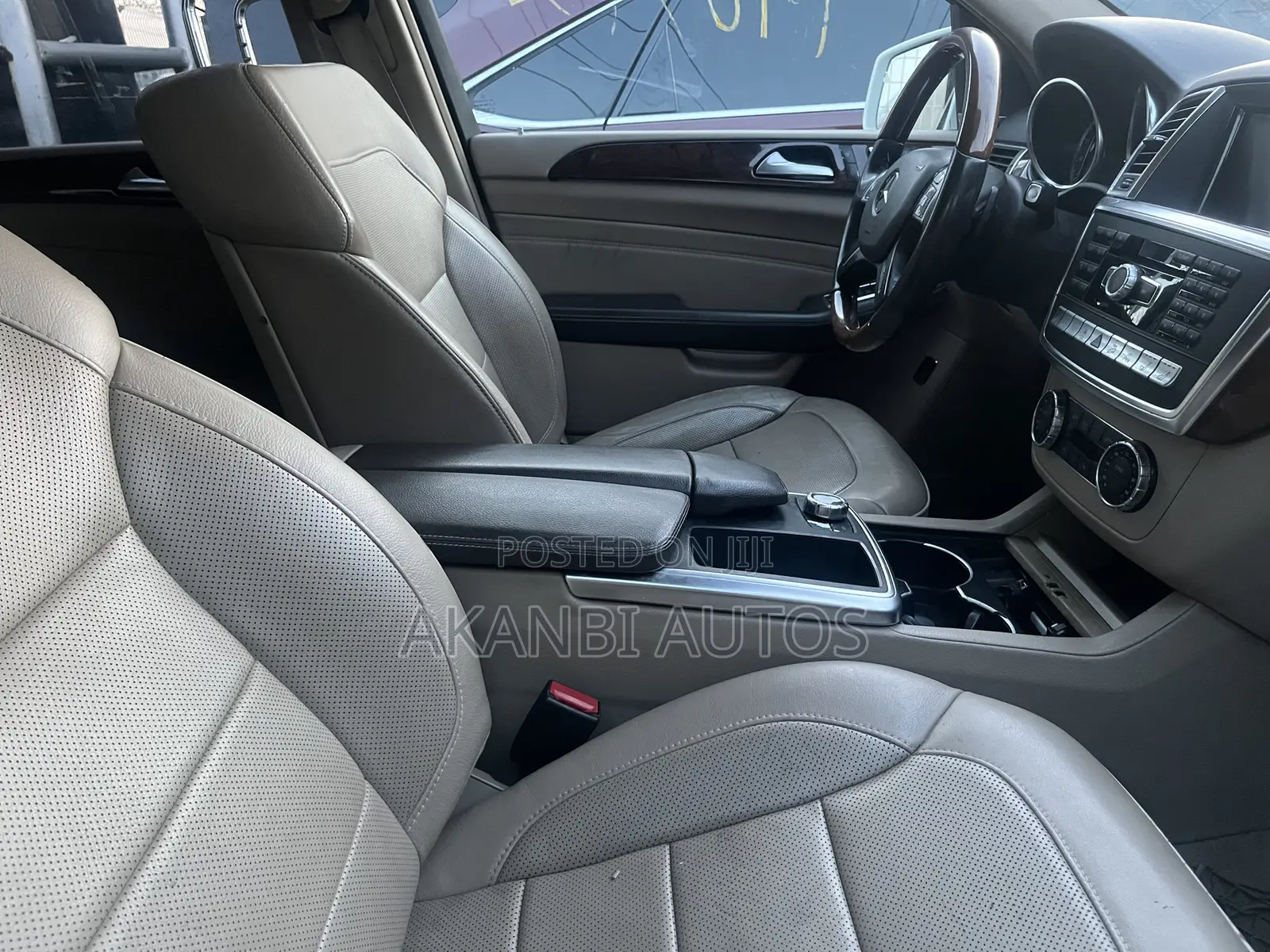 Mercedes-Benz M Class ML 350 4Matic 2012 White