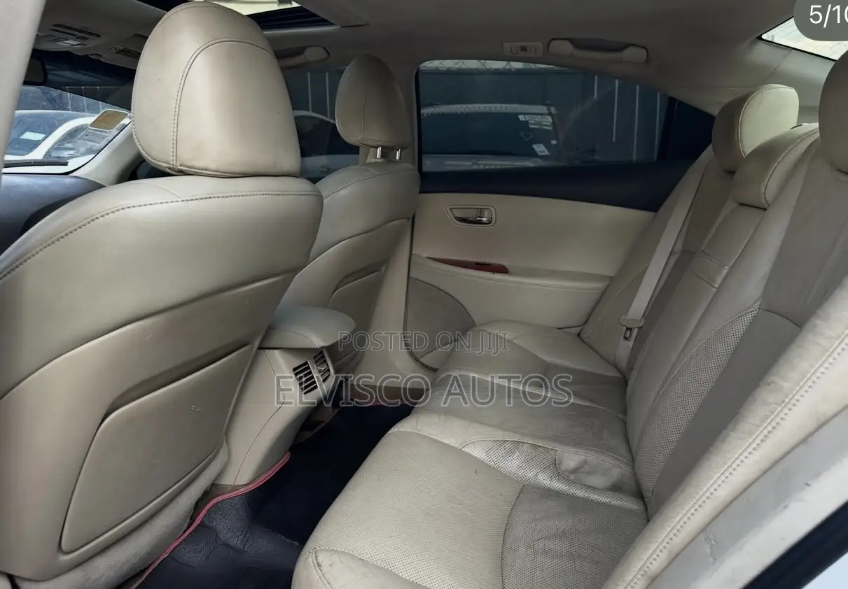 Lexus ES 350 2011 White