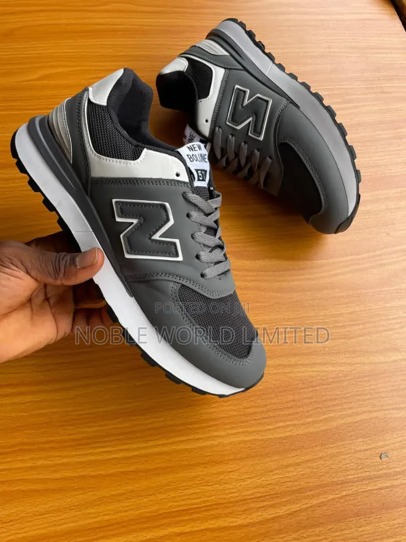 New Balance Light Weight Sneakers Cal 6