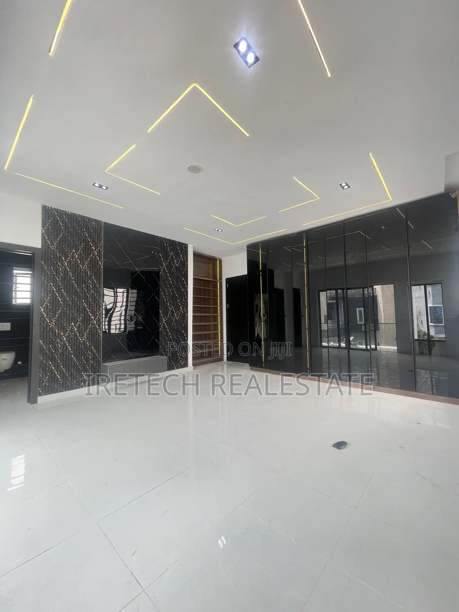 4bdrm Duplex in In A Gated Estate, Olokonla for sale