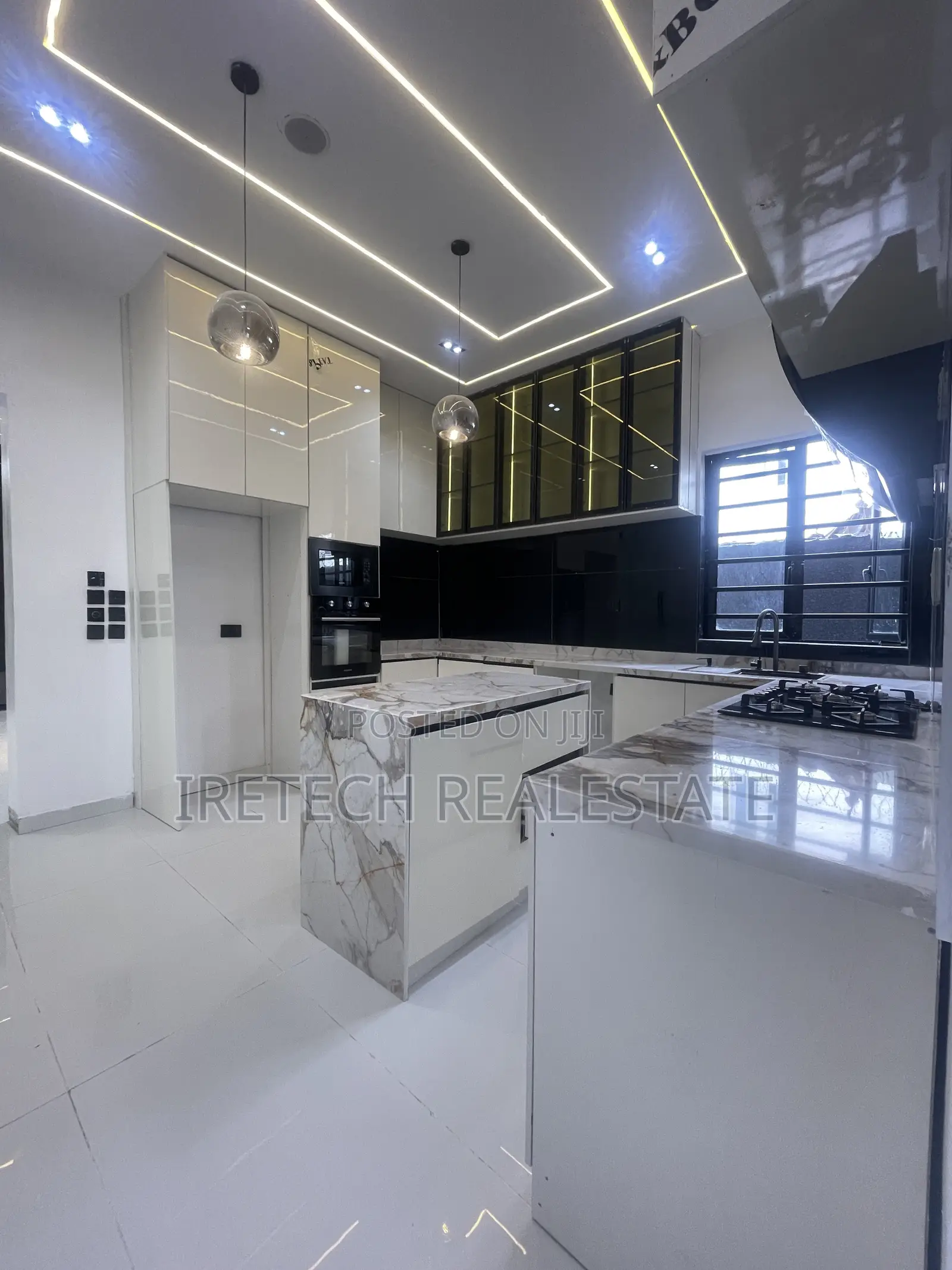 4bdrm Duplex in In A Gated Estate, Olokonla for sale