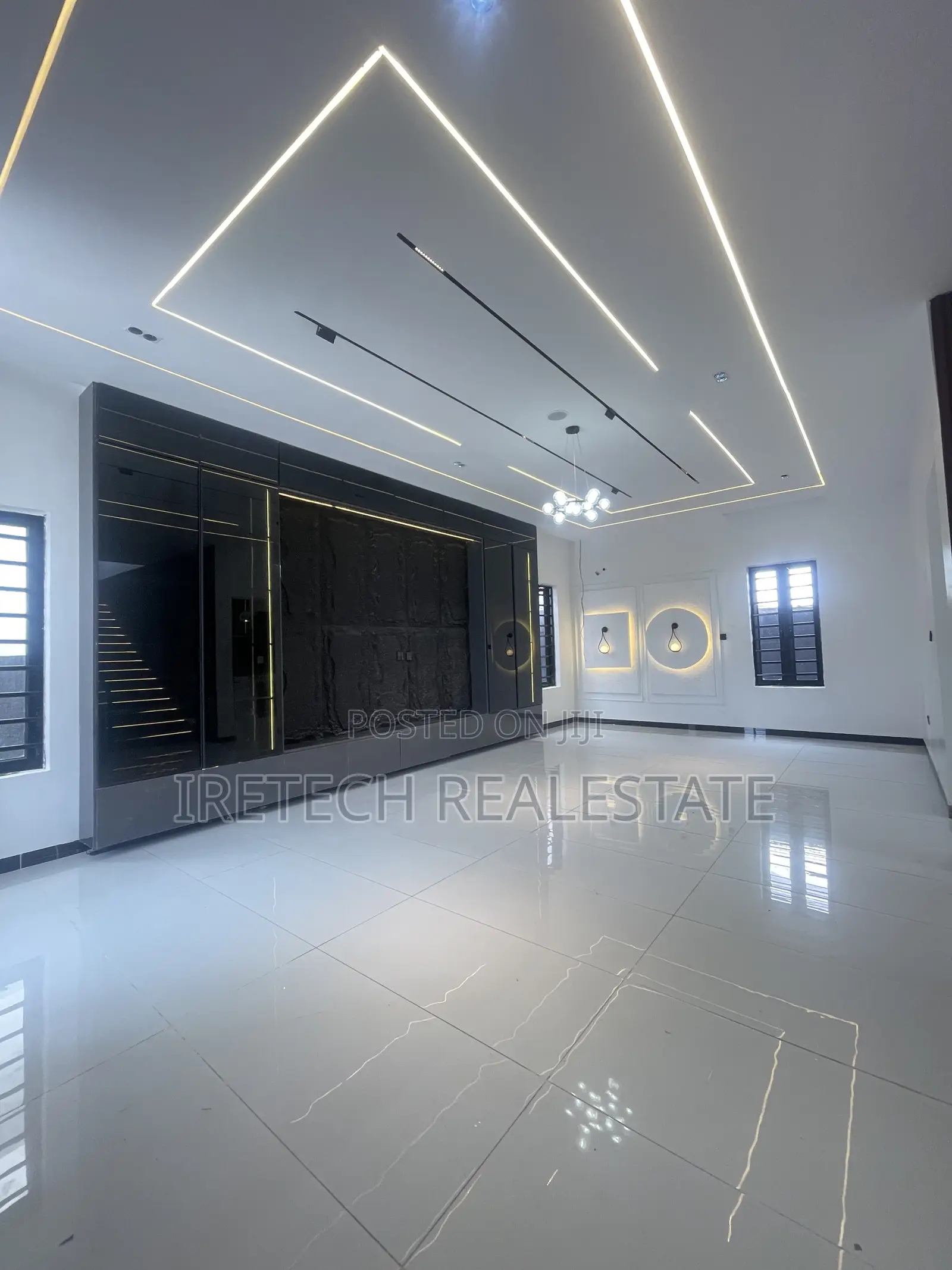 4bdrm Duplex in In A Gated Estate, Olokonla for sale
