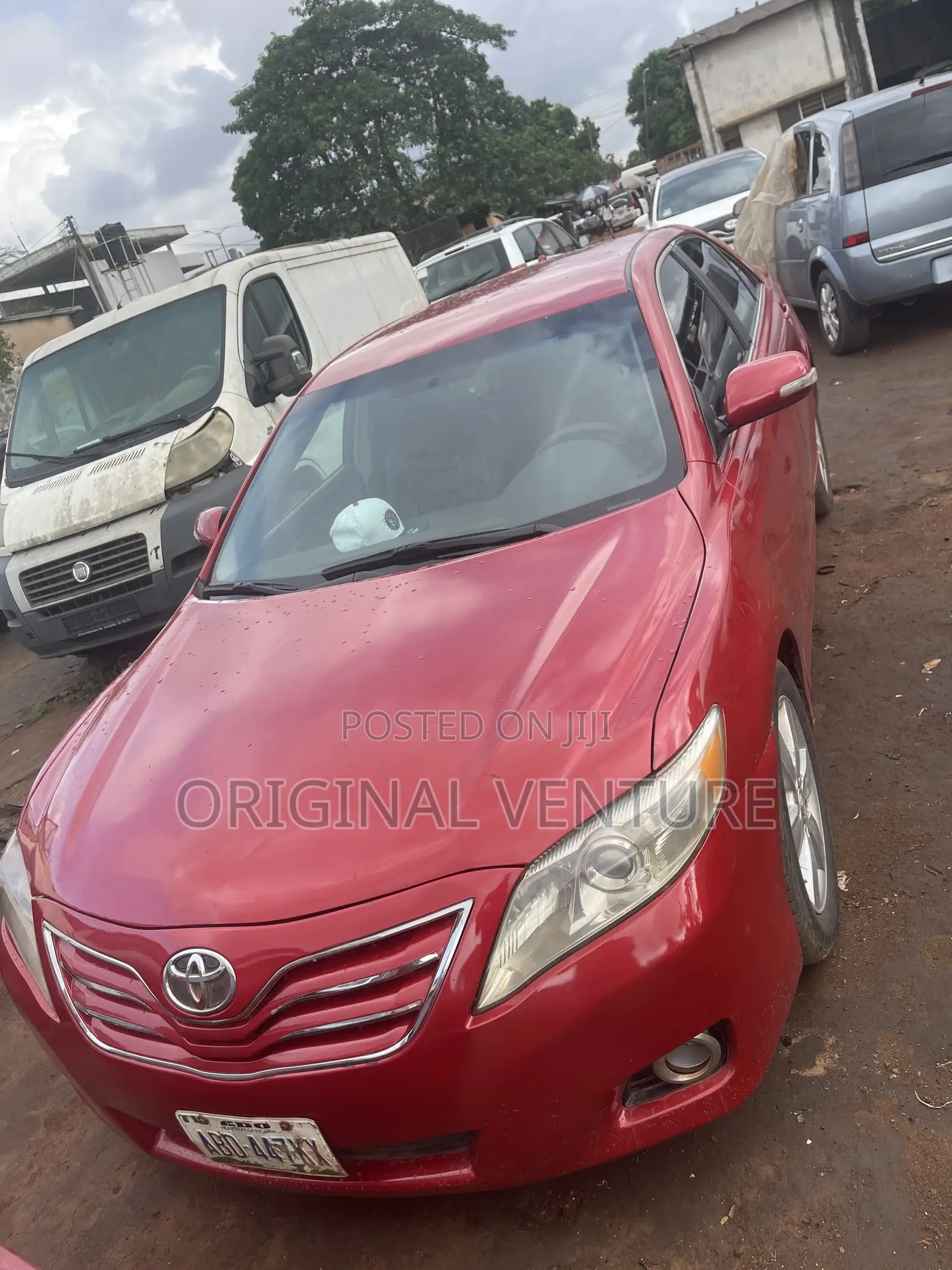Toyota Camry LE 4dr Sedan (2.5L 4cyl 6AM) 2010 Red