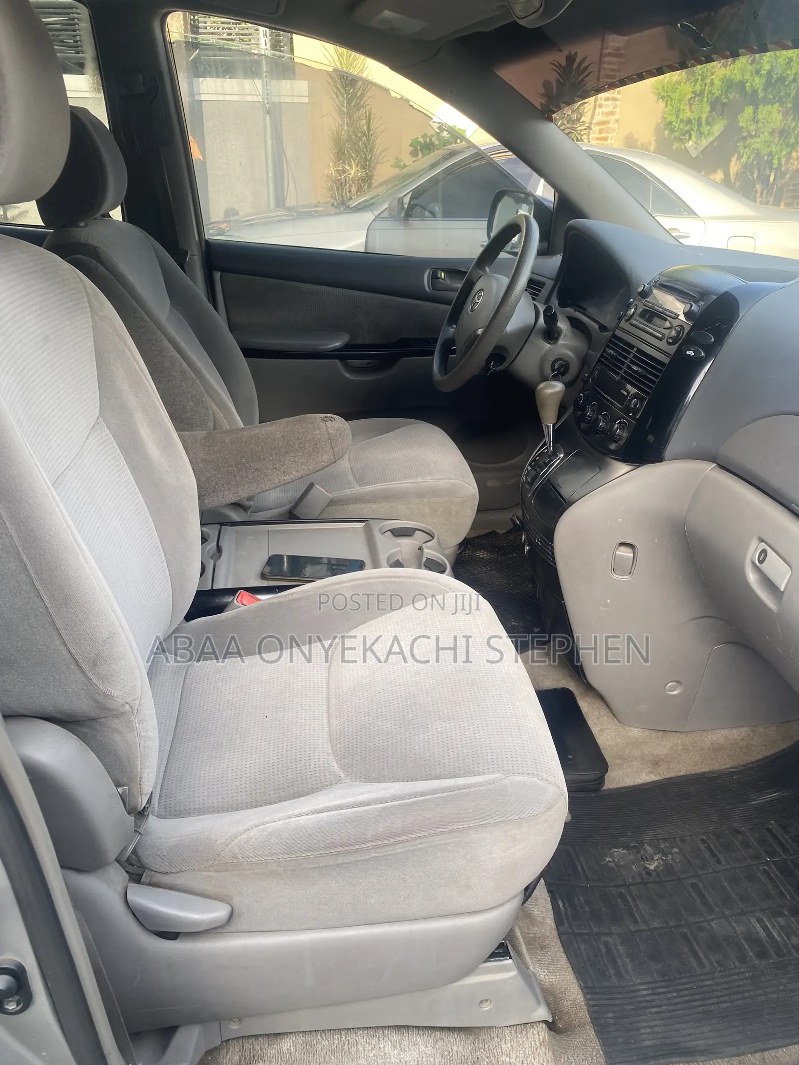 Toyota Sienna LE AWD 2005 Silver