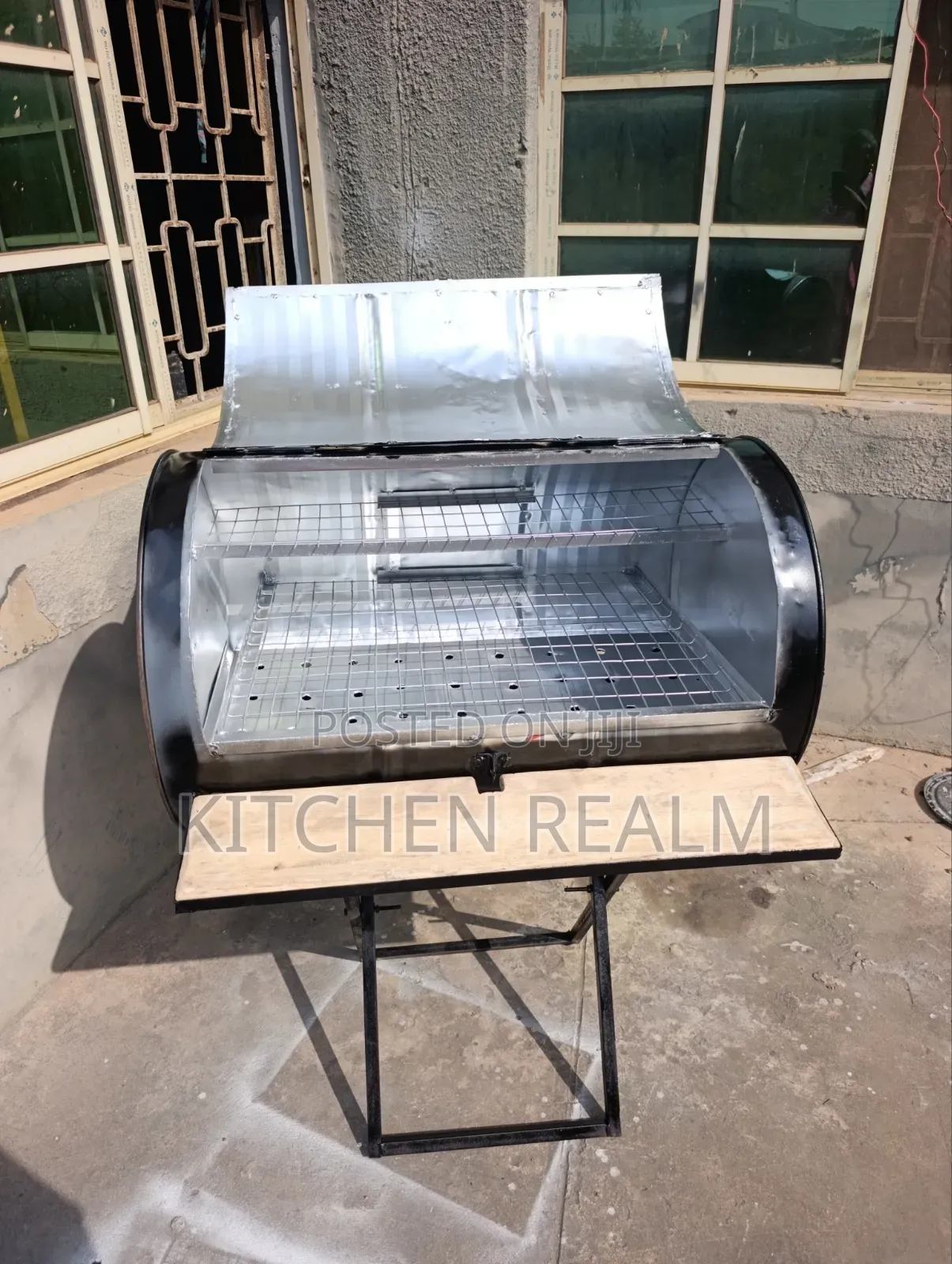 Barbecue (Bbq) Grill Stand