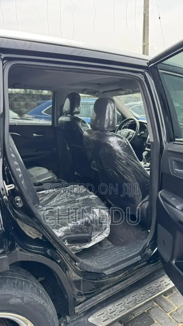 Toyota Highlander 2018 Black