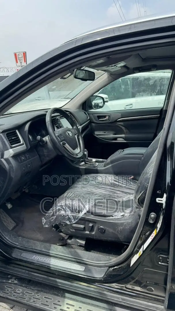 Toyota Highlander 2018 Black