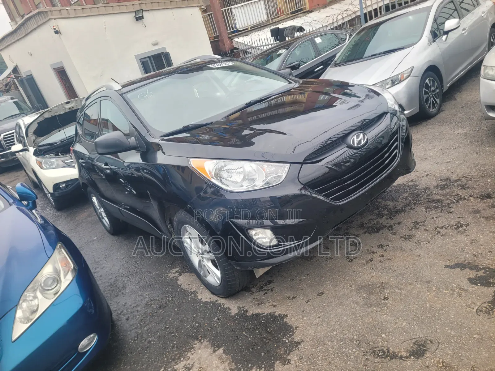 Hyundai Tucson GLS AWD 2011 Black