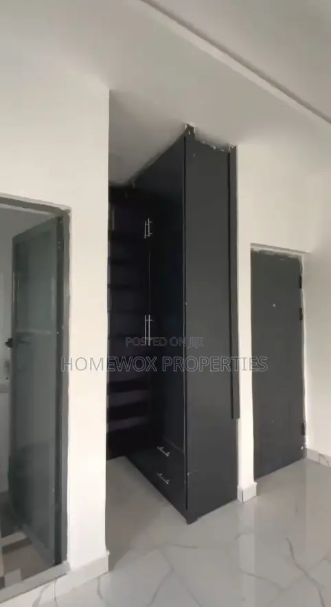 2bdrm Duplex in Elimbu for rent