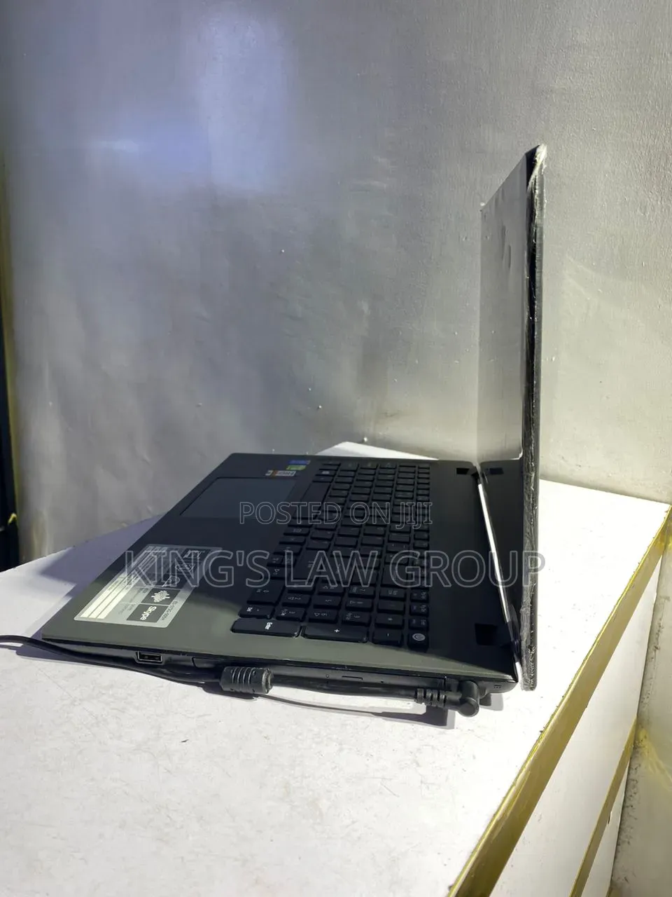 Laptop Acer Aspire E5-573G 8GB Intel Core i5 HDD 500GB