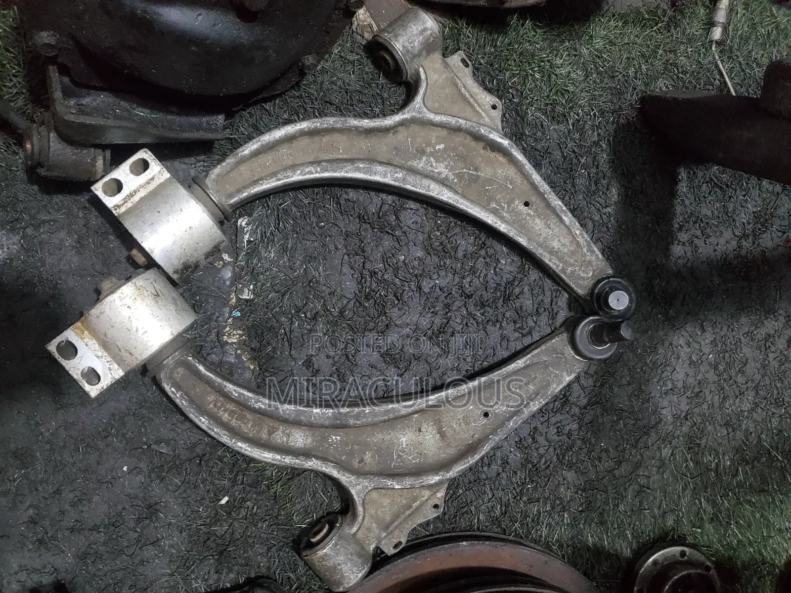 Lower Arm for Chevrolet Cruze 2008 to 2015 Model