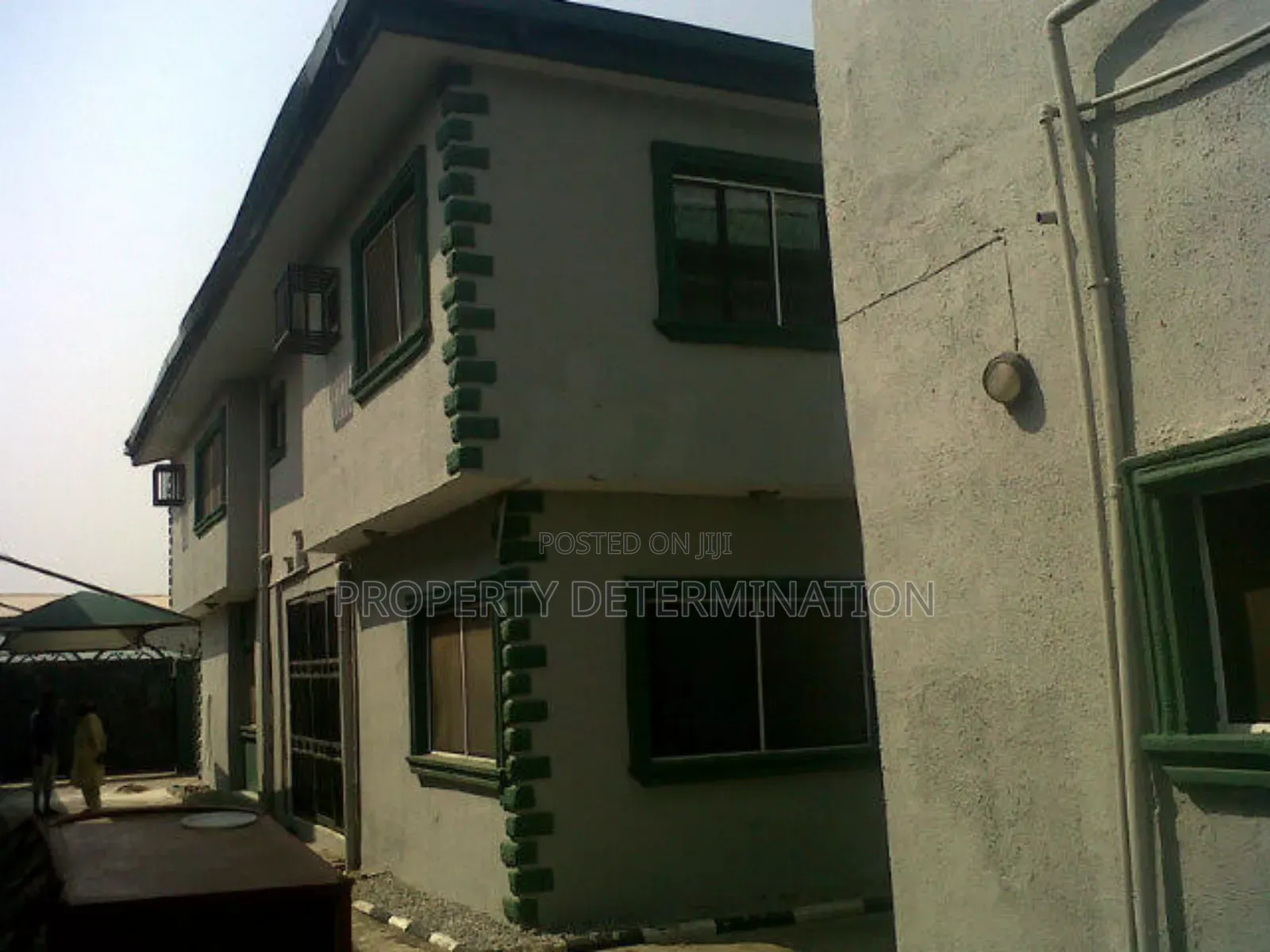 3bdrm Block of Flats in Awoyaya for sale