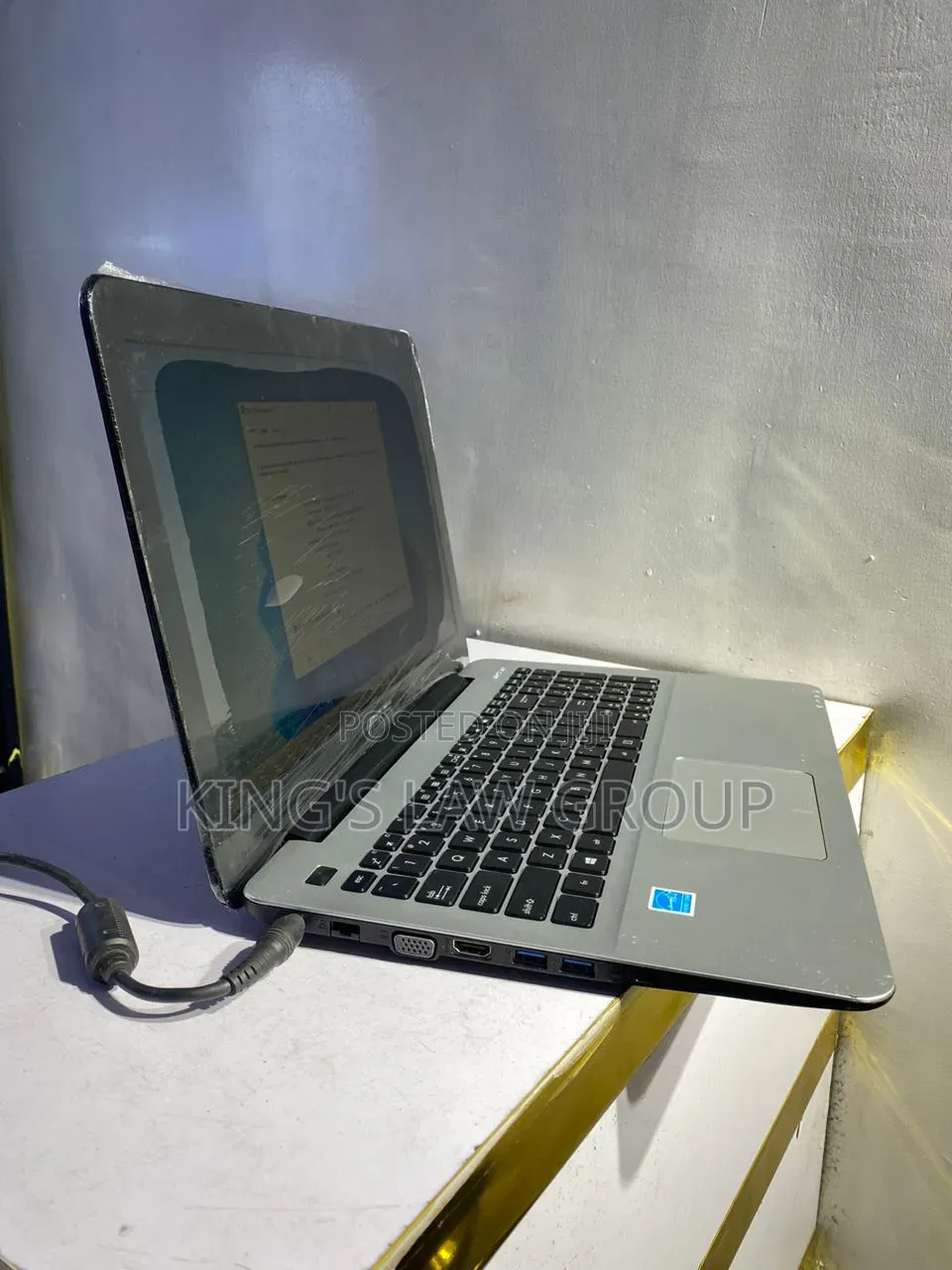 Laptop Asus X555LA 8GB Intel Celeron HDD 500GB