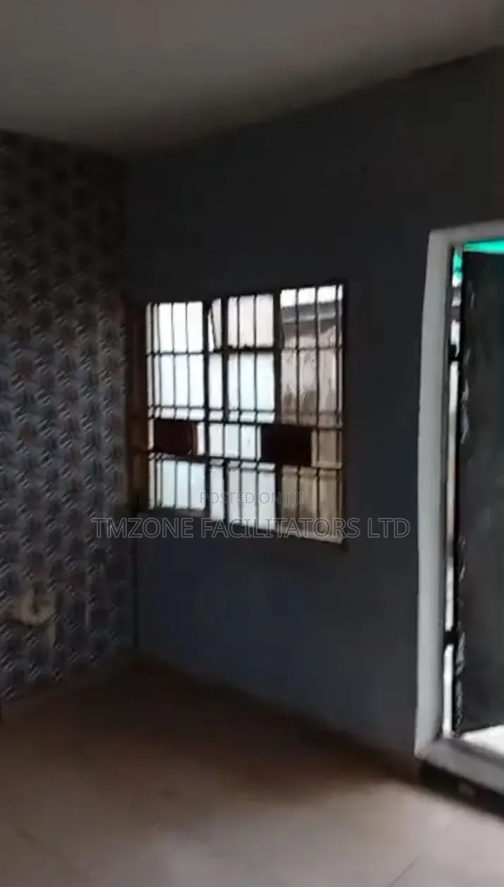 Mini Flat in Idimu for rent