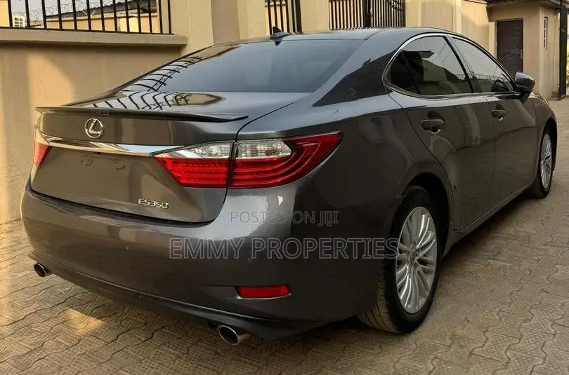 Lexus ES 350 FWD 2015 Gray