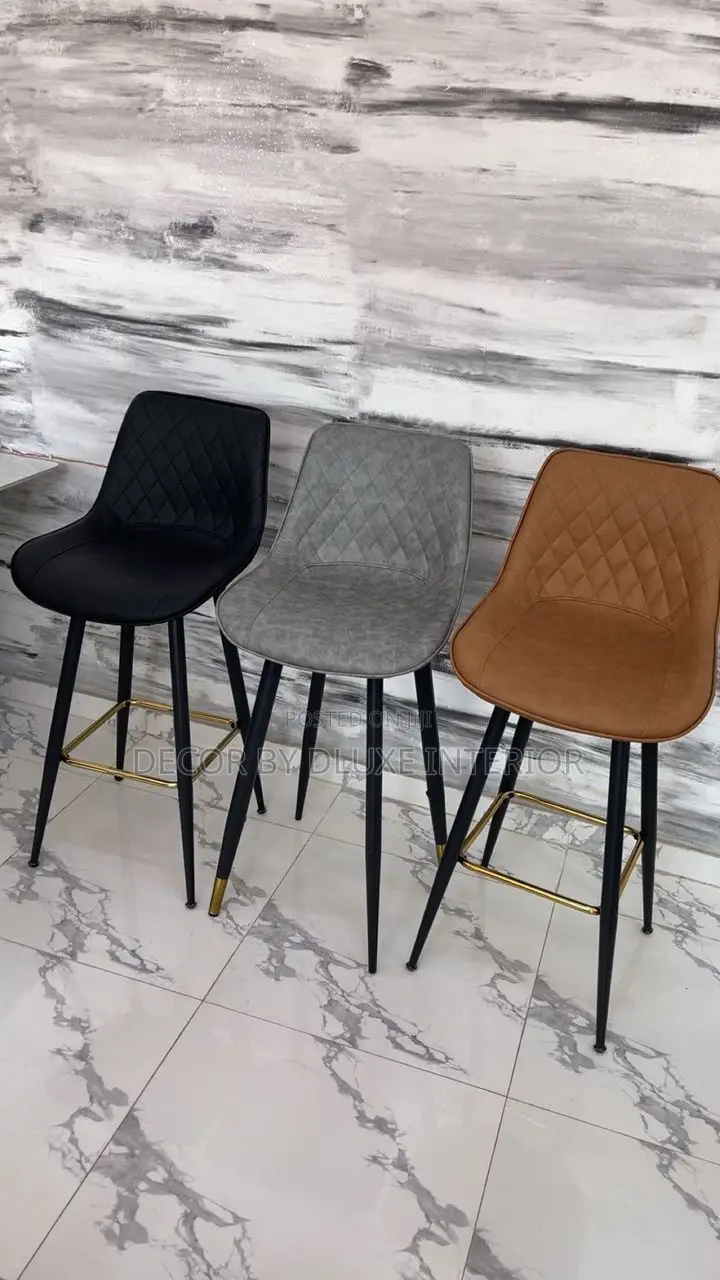Simple Nordic Luxury Bar Chair With Backrest