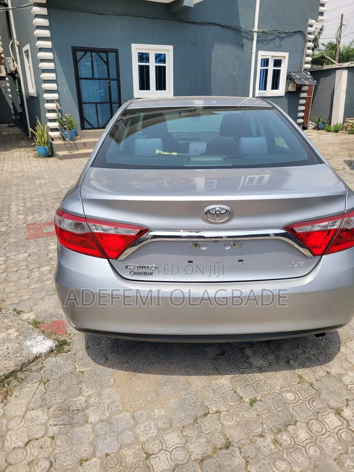 Toyota Camry LE 4dr Sedan (2.5L 4cyl 6A) 2017 Silver