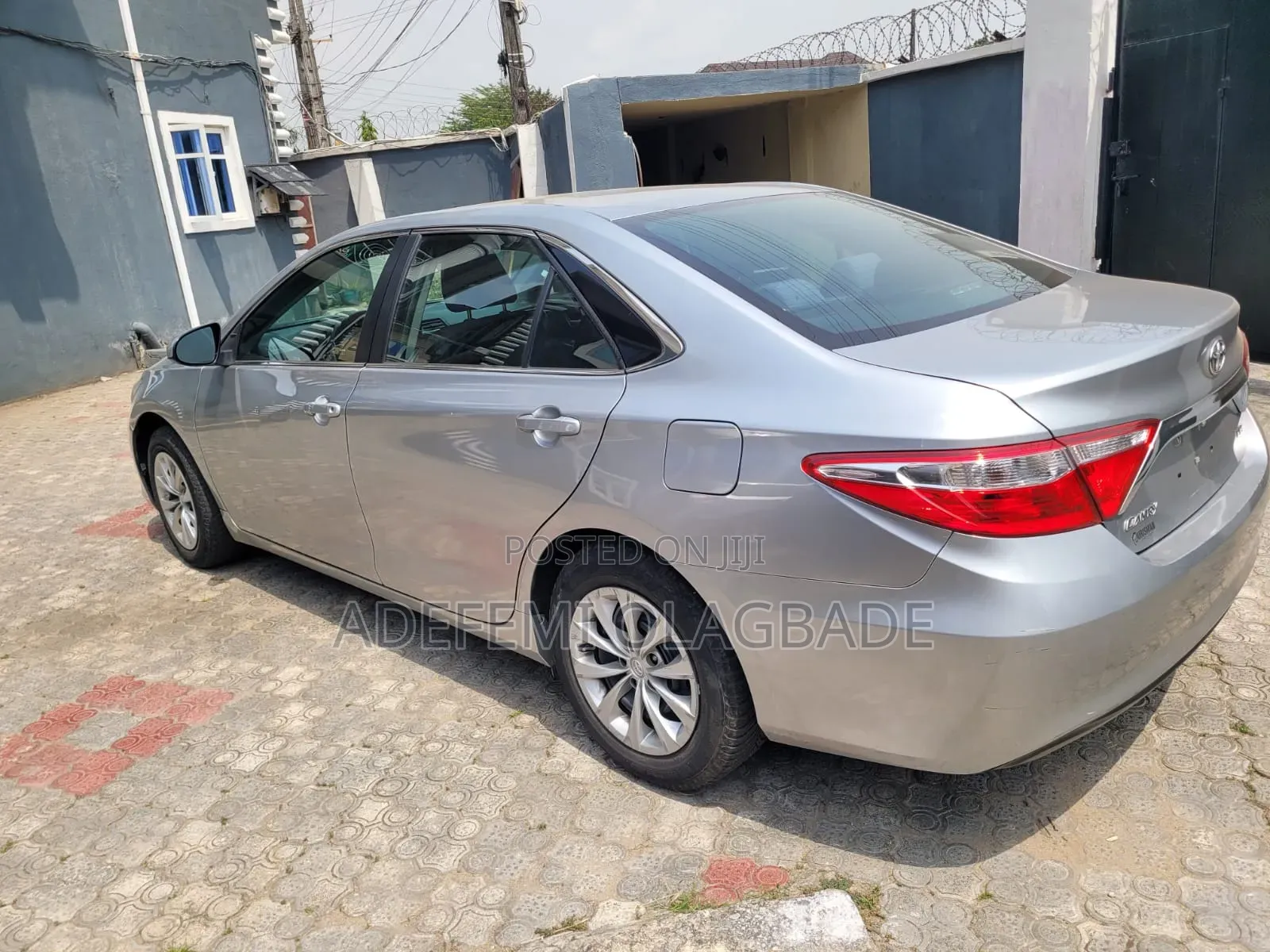 Toyota Camry LE 4dr Sedan (2.5L 4cyl 6A) 2017 Silver