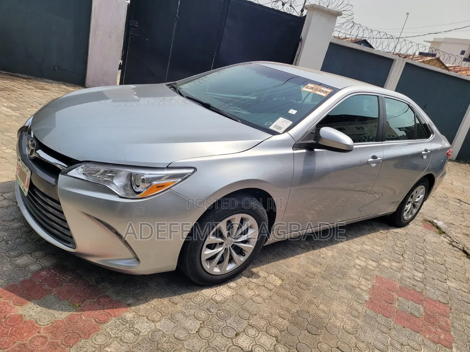 Toyota Camry LE 4dr Sedan (2.5L 4cyl 6A) 2017 Silver
