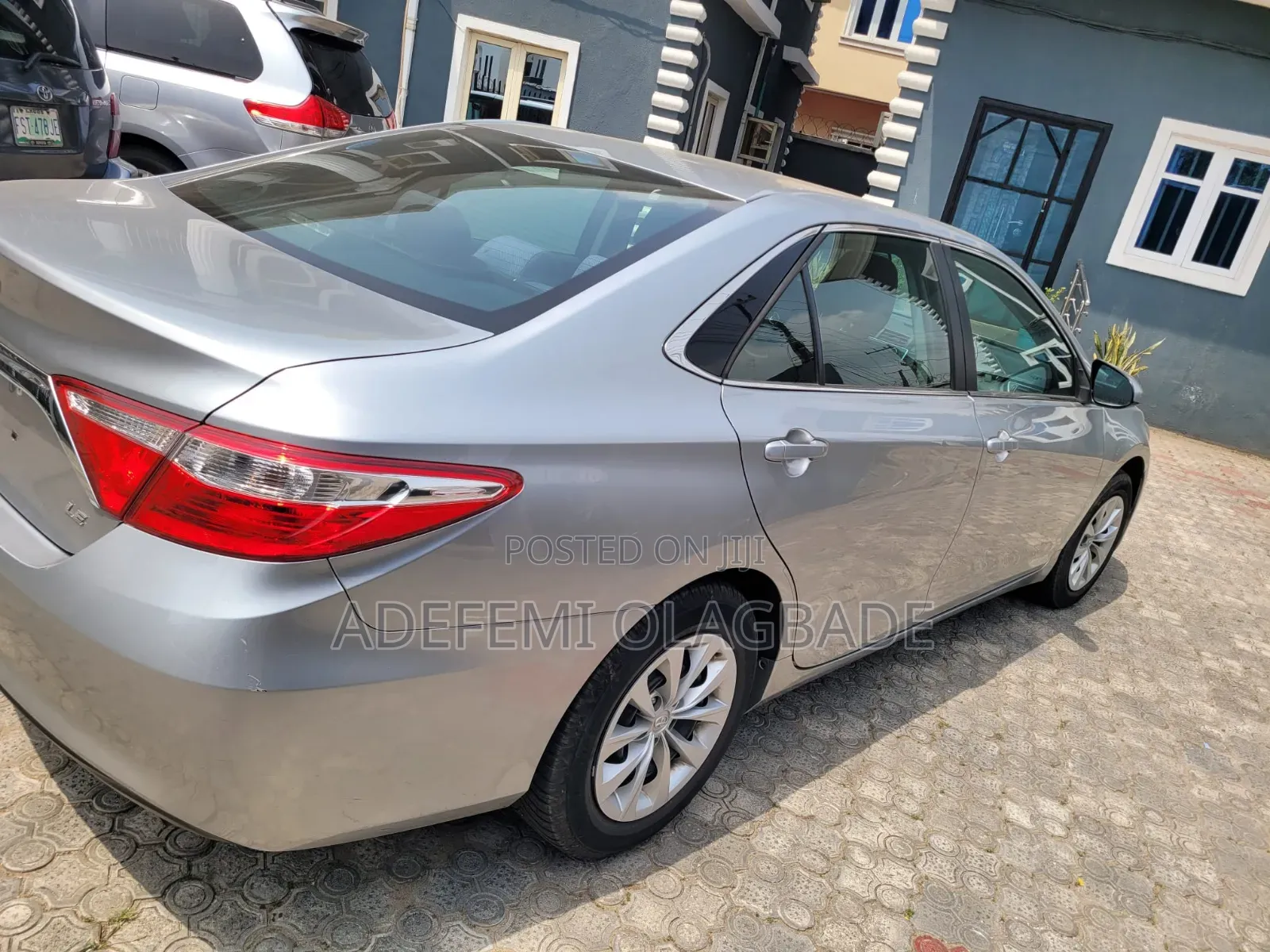 Toyota Camry LE 4dr Sedan (2.5L 4cyl 6A) 2017 Silver
