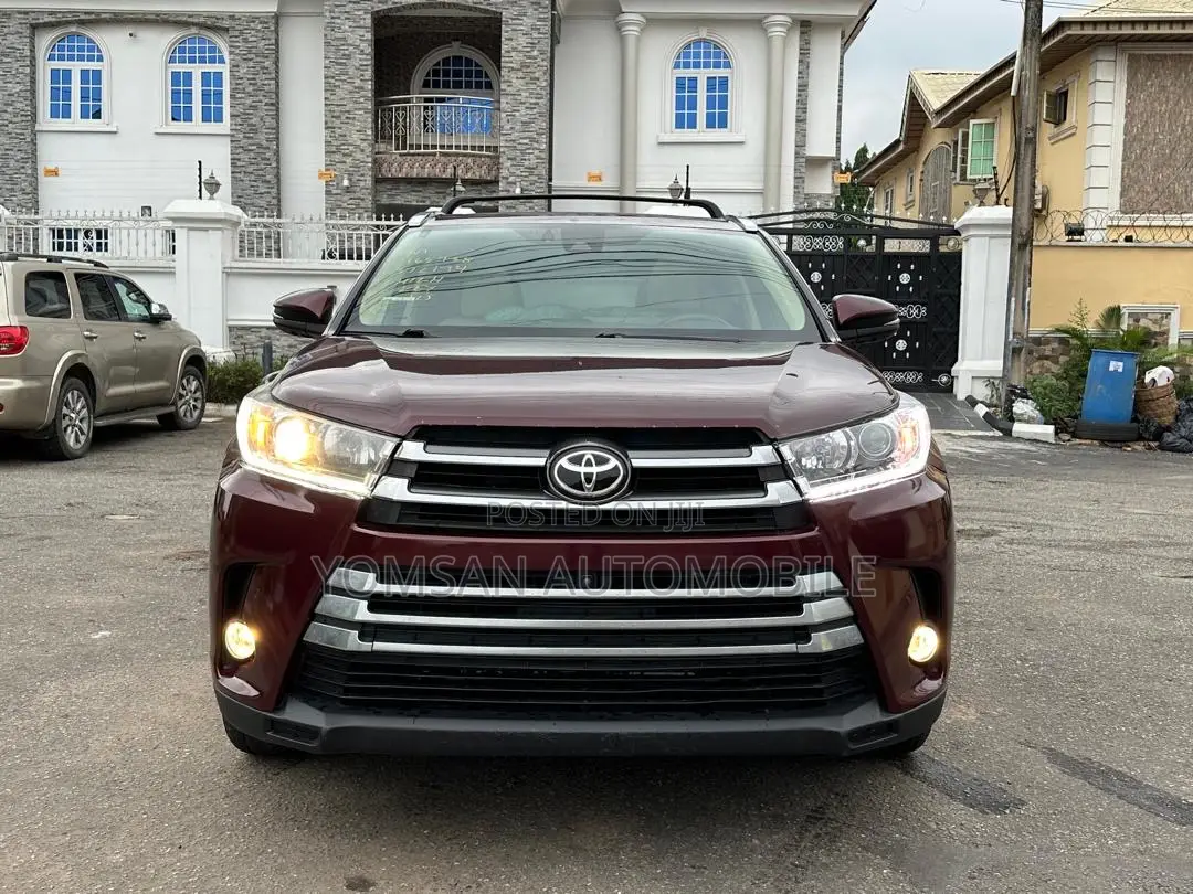 Toyota Highlander Limited Platinum 4x4 V6 (3.5L 6cyl 8A) 2017 Burgundy