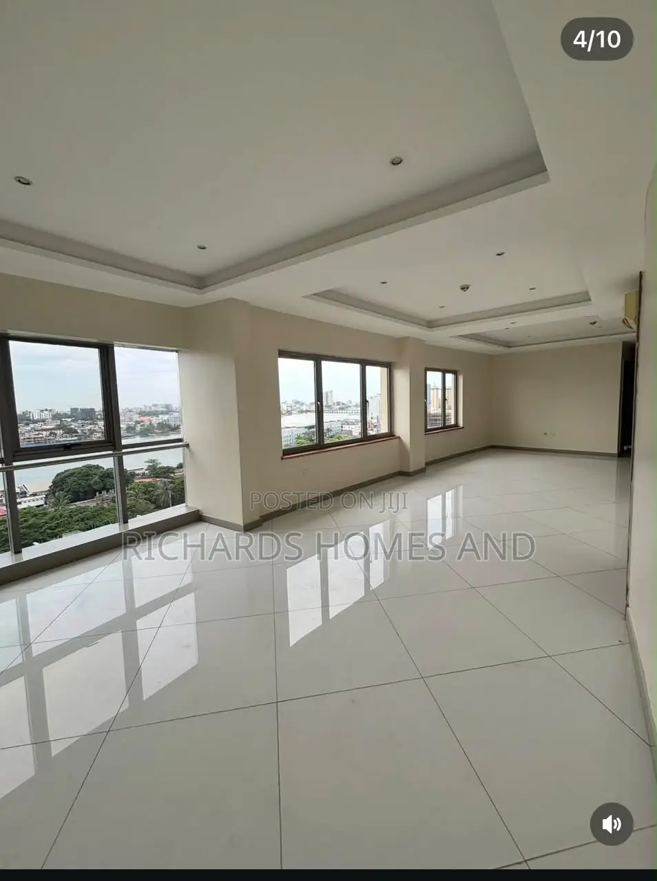 4bdrm Penthouse in Ahmadu Bello Way for rent