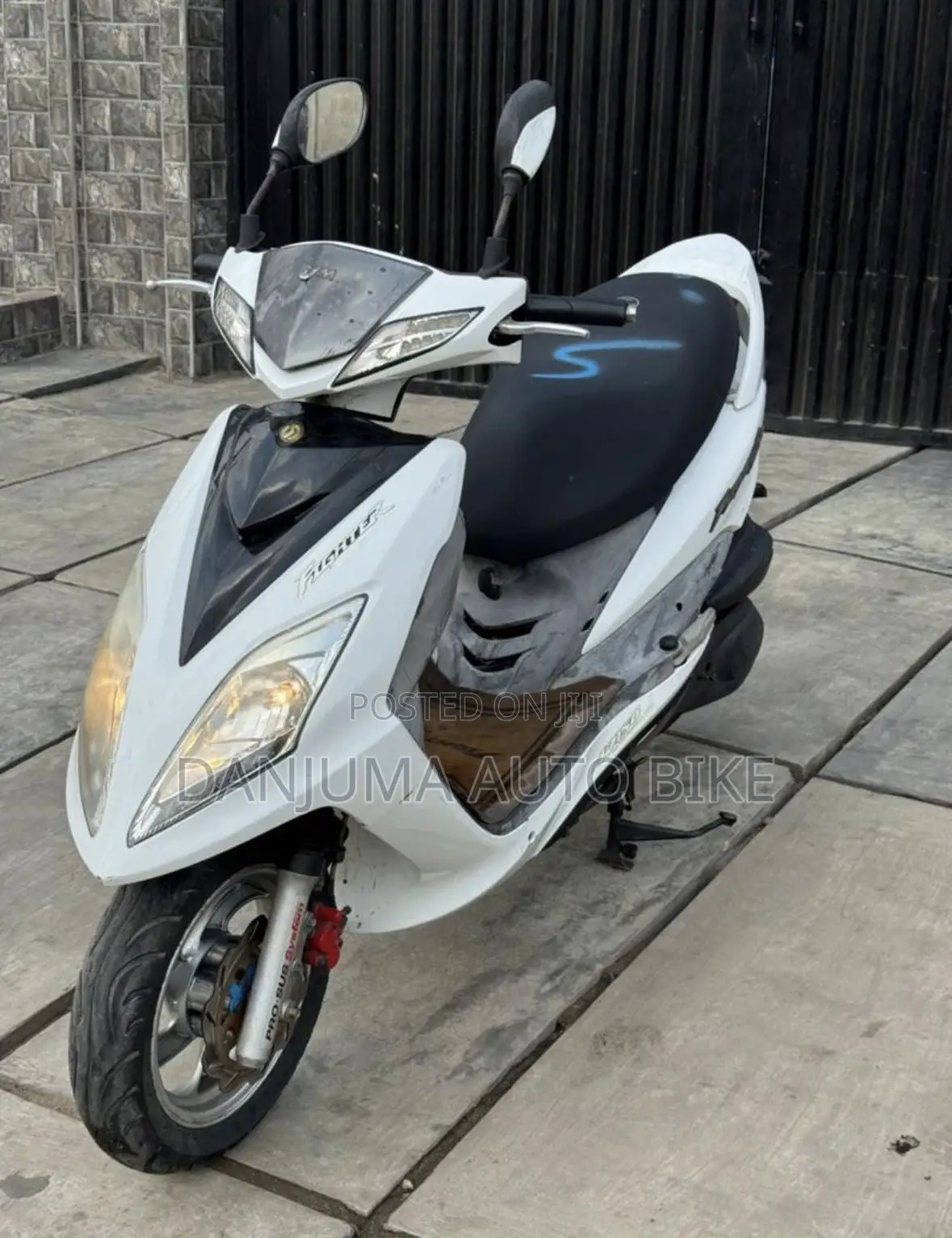 SYM Symnh 2019 White