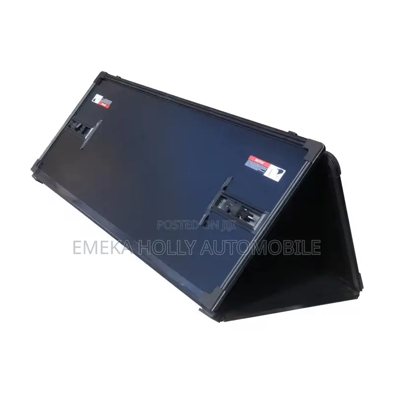 Tri-Fold Hard Tonneau Bed Cover for Jeep Gladiator