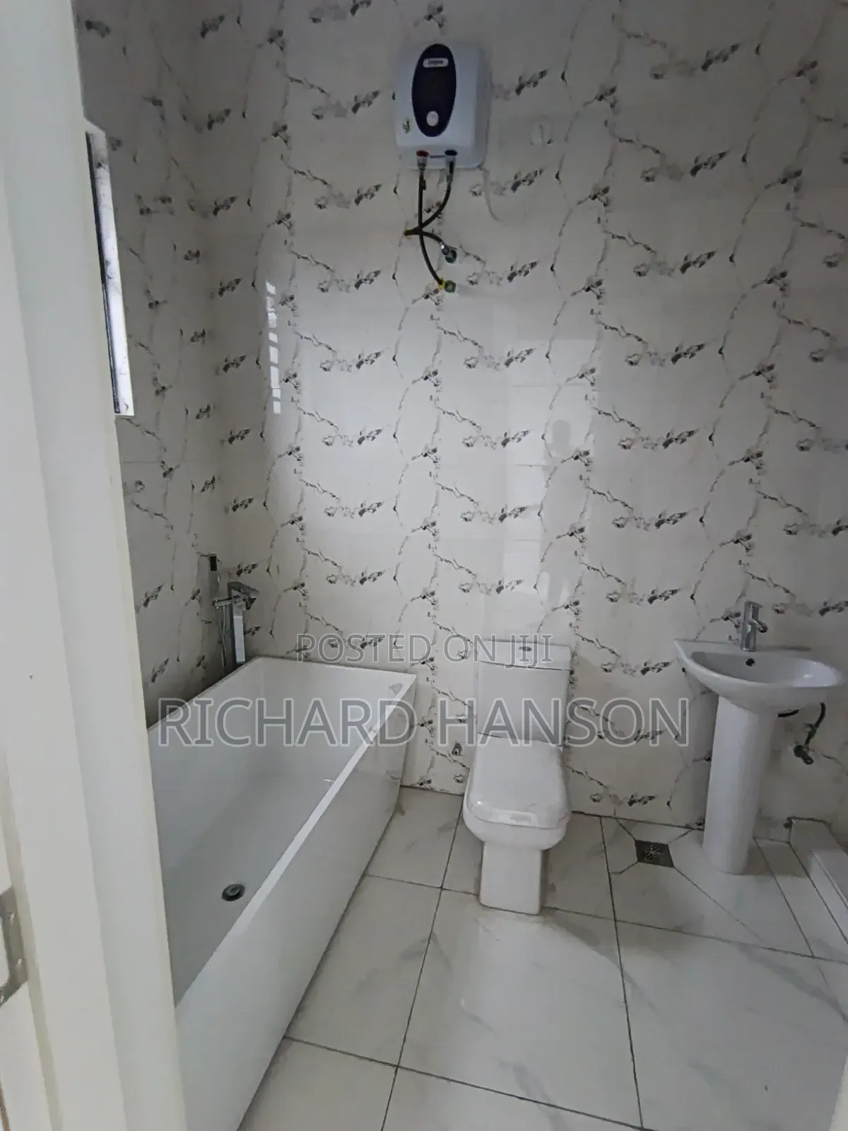 4bdrm Duplex in Paul St, Sangotedo for sale