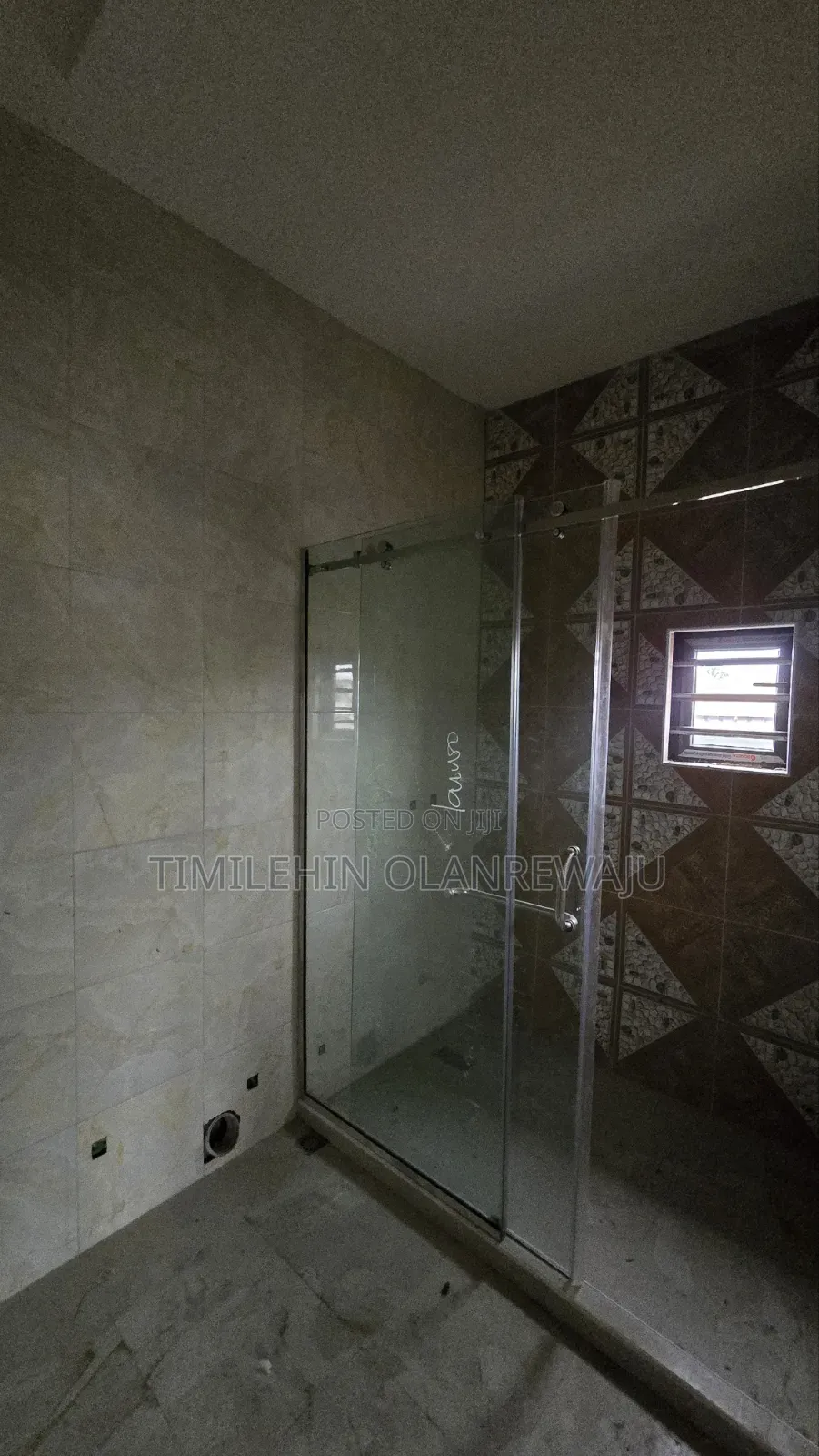 5bdrm Duplex in Bodija for sale