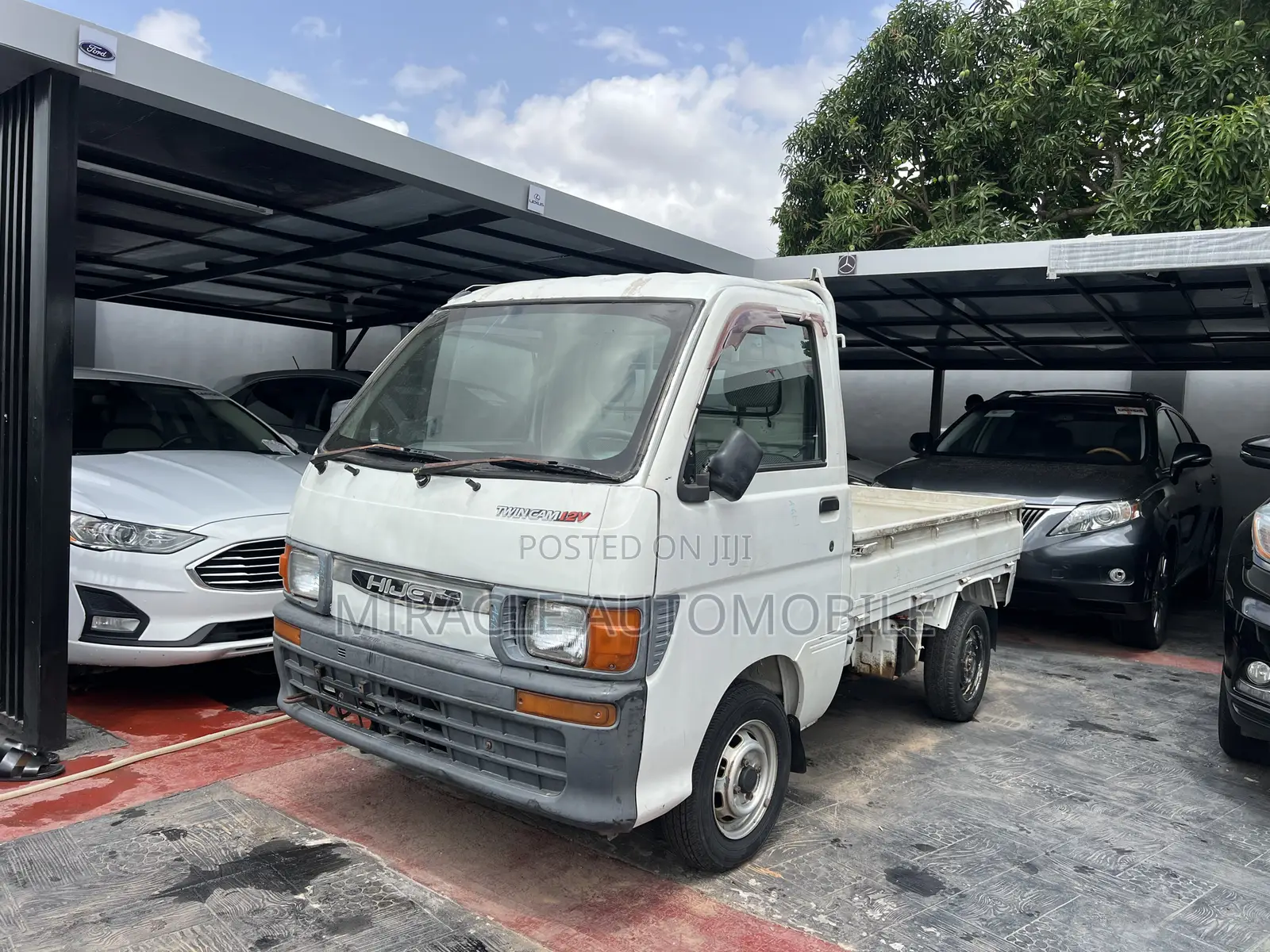 Daihatsu HIJET 2010 White