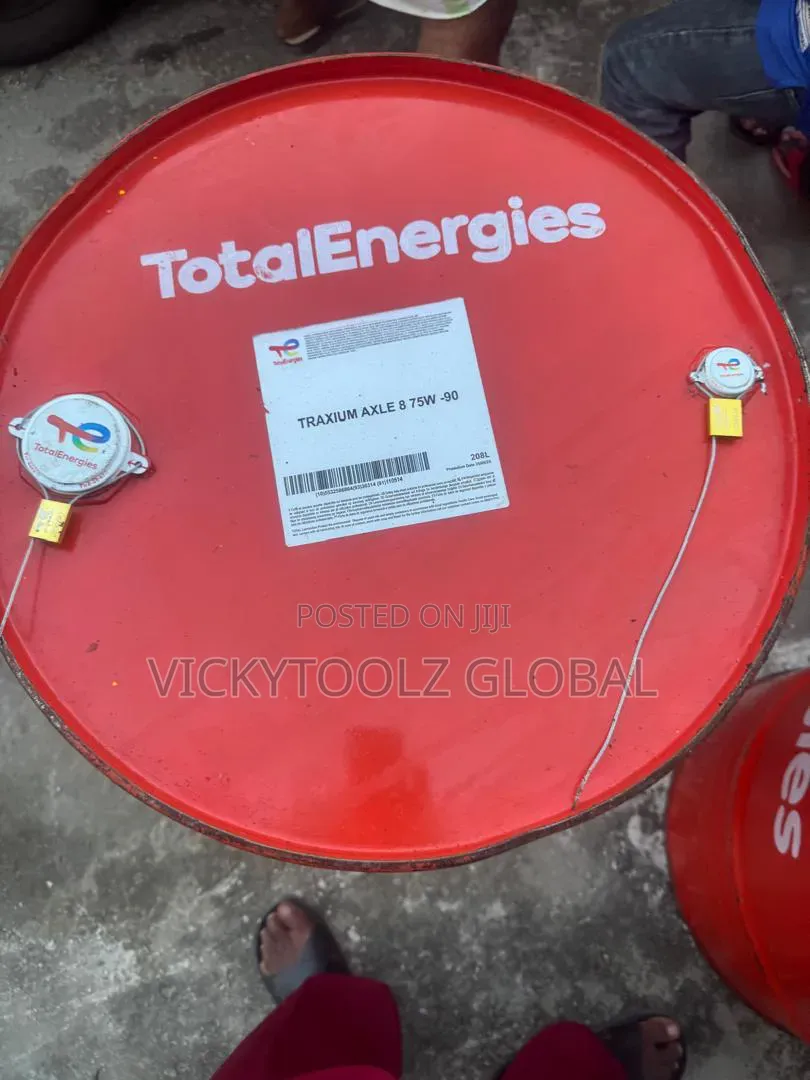 Totalenergies Total Traxium Axle 8 75w-90 Drum//208litres