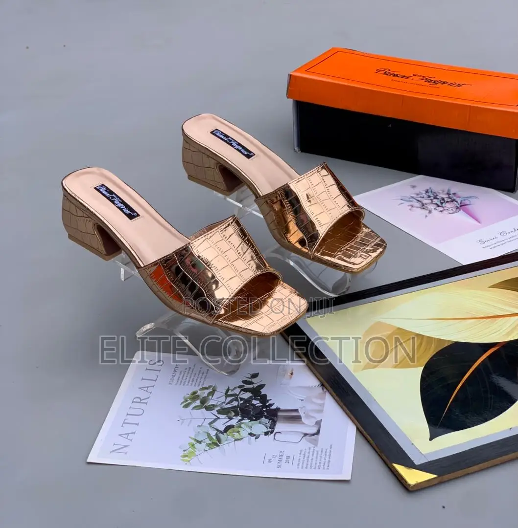 * Latest Flip Slippers * Colours as Displayed Size: 37-42
