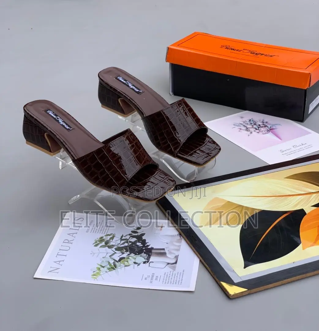 * Latest Flip Slippers * Colours as Displayed Size: 37-42