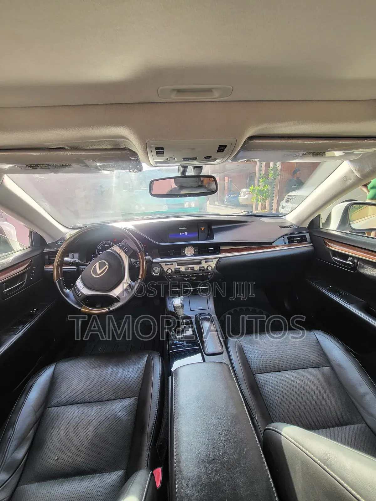 Lexus ES 350 FWD 2015 White