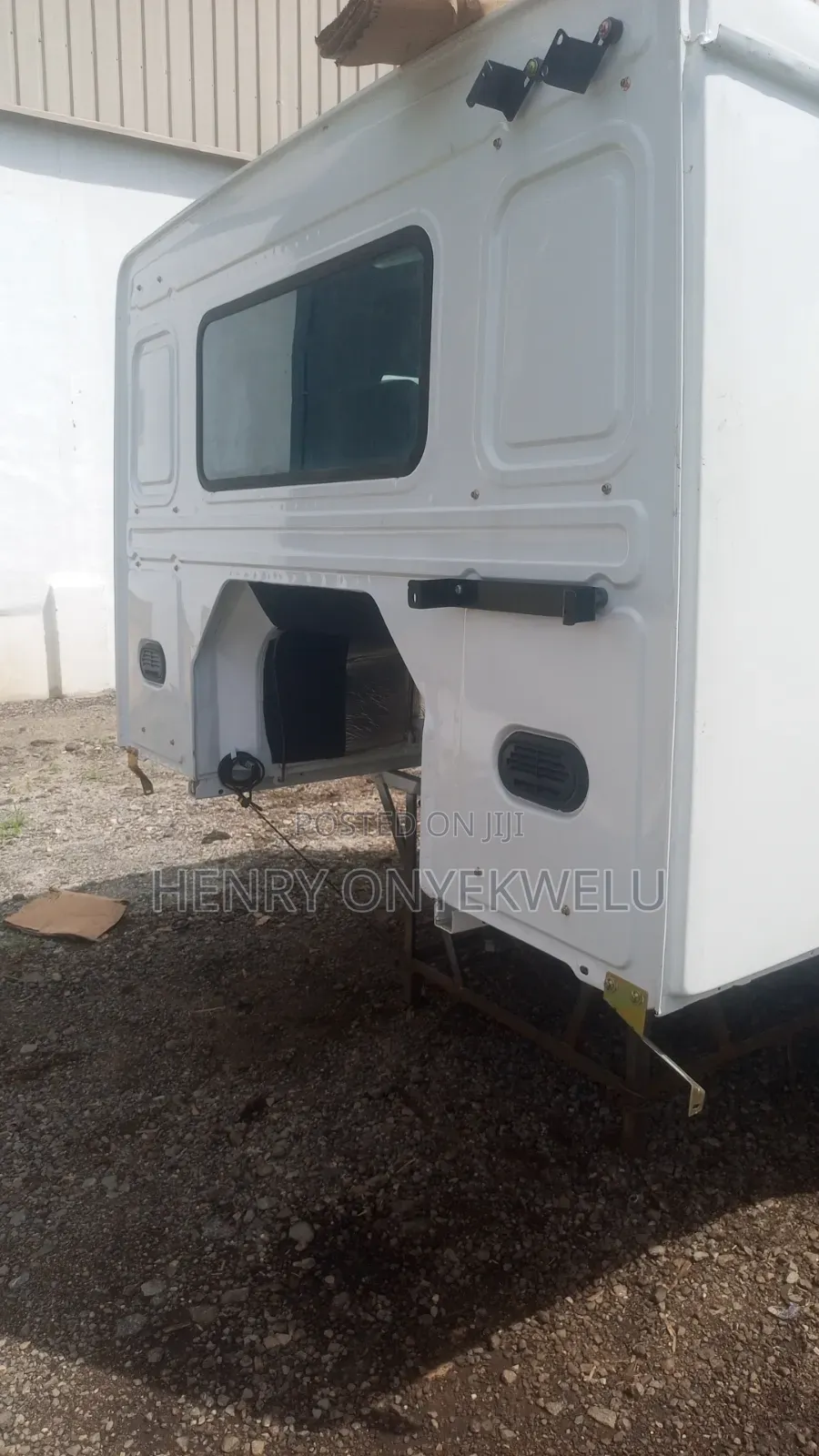 Howo Cabinet 2025 White