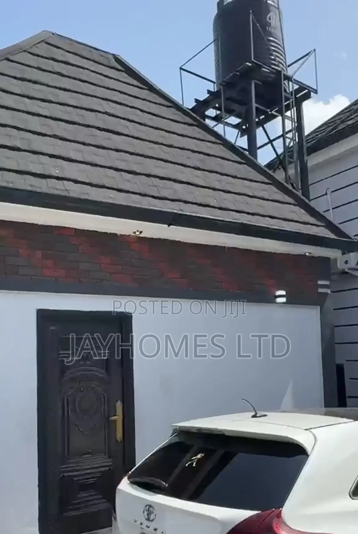 Furnished 4bdrm Duplex in Back Of Specialist, Oshimili South for sale